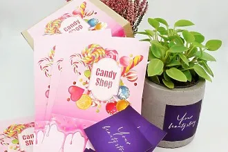 Этикетки и наклейки с выборочным УФ-лаком и фольгой: когда и как луч...